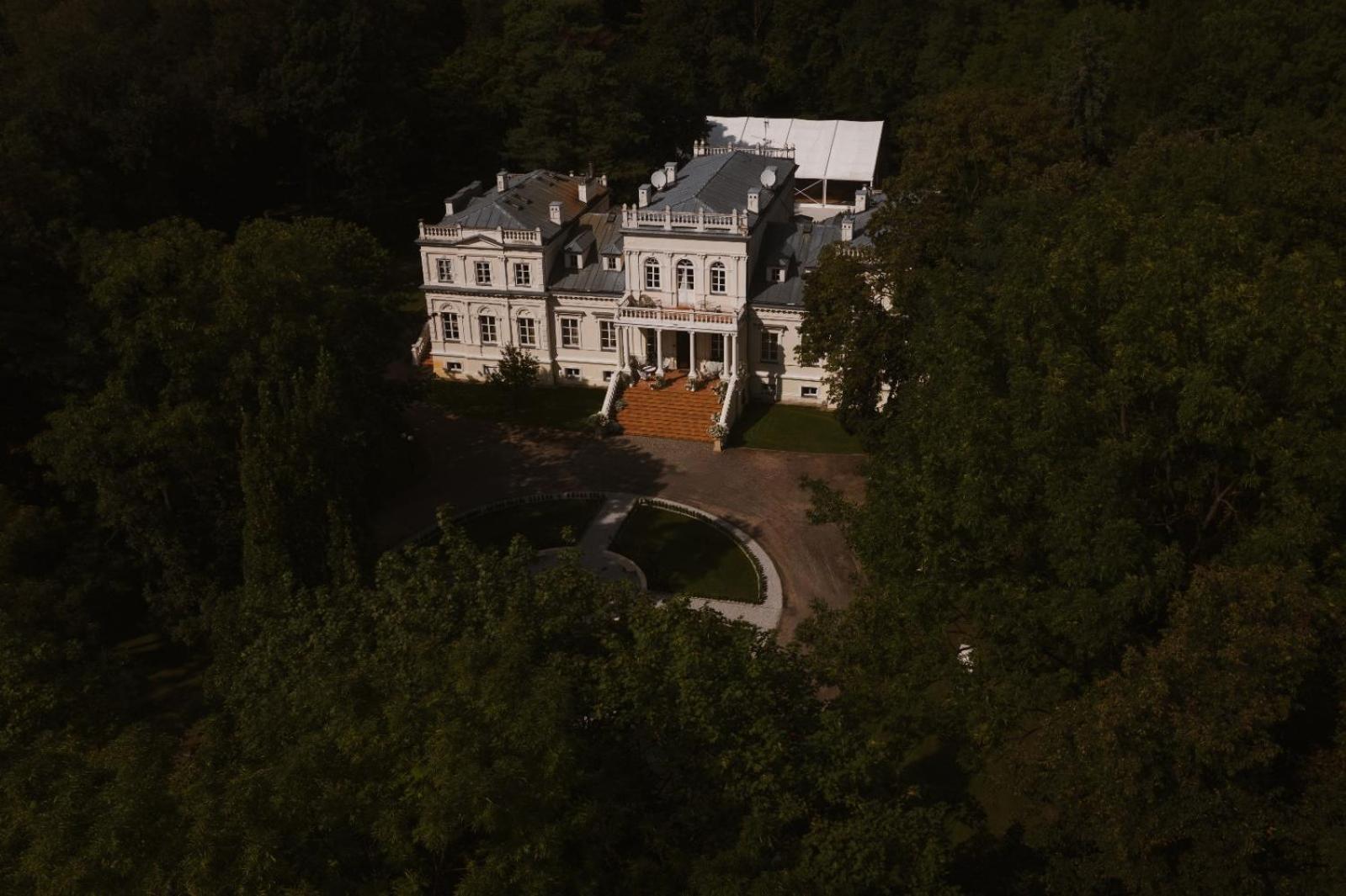 Palac Chojnata Wola Chojnata Exterior foto